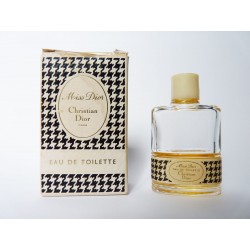 Miniature de parfum Miss Dior de Christian Dior