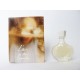 Miniature de parfum amphore L'Air du Temps de Nina Ricci