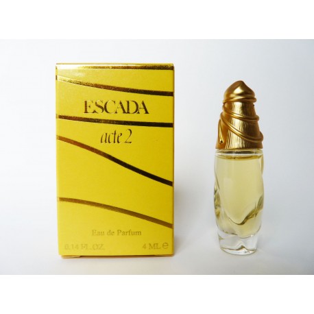Miniature de parfum Acte 2 de Escada
