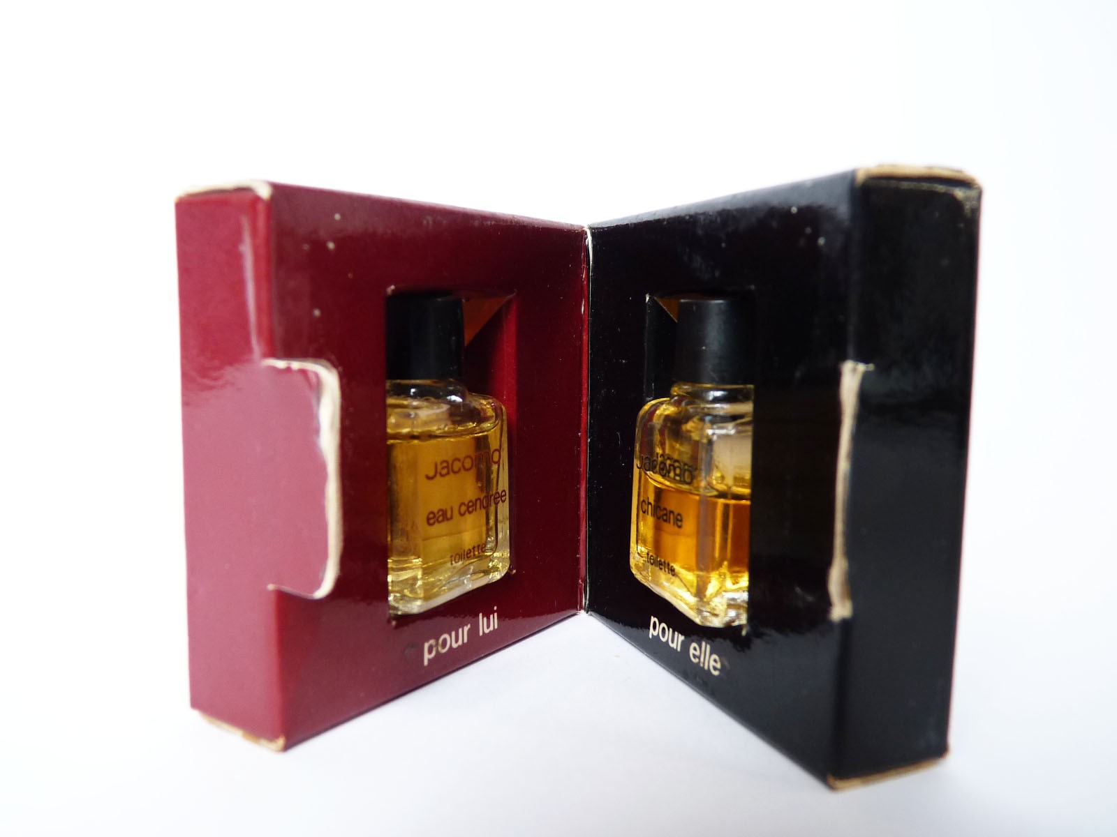 eau cendree jacomo parfum