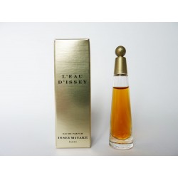 Miniature de parfum L'eau d'Issey de Issey Miyake