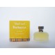 Miniature de parfum Week End de Burberry