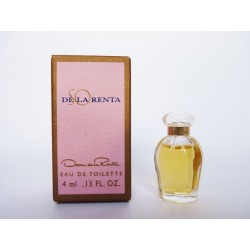 Miniature de parfum So de la Renta de Oscar de la Renta