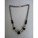 Elegant collier de perles de verre multifacettes