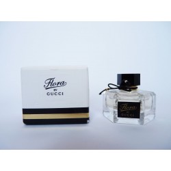 Miniature de parfum Flora by Gucci