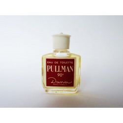 Ancienne miniature de parfum Pullman de Dana