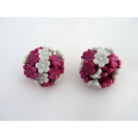 Boucles d'oreilles clips à fleurettes grises et roses
