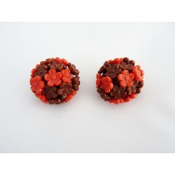 Boucles d'oreilles clips à fleurettes rouges et marrons