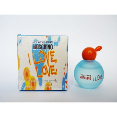 Miniature de parfum I love Love de Moschino