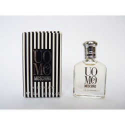 Miniature de parfum Uomo? de Moschino