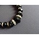 Bracelet en perles de verre noir facetté