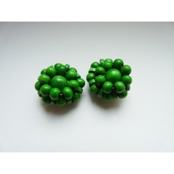 Boucles d'oreilles clips vertes en perles de bois