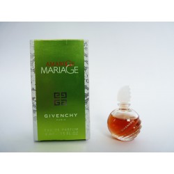 Miniature de parfum Amarige Mariage de Givenchy