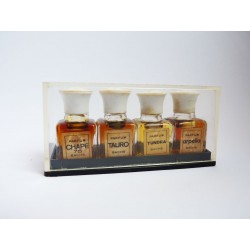 Ancien coffret de 4 miniatures de parfum Bachs