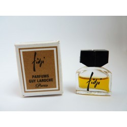 Miniature de parfum Fidji de Guy Laroche