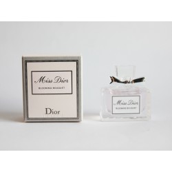 Miniature de parfum Miss Dior Blooming Bouquet de Christian Dior