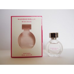 Miniature de parfum Mademoiselle Rochas
