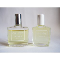 Lot de 2 miniatures de parfum Eau vive de Carven