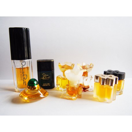 Lot de 8 miniatures de parfum Oscar de la Renta