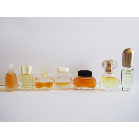 Lot de 7 miniatures de parfum Estée Lauder