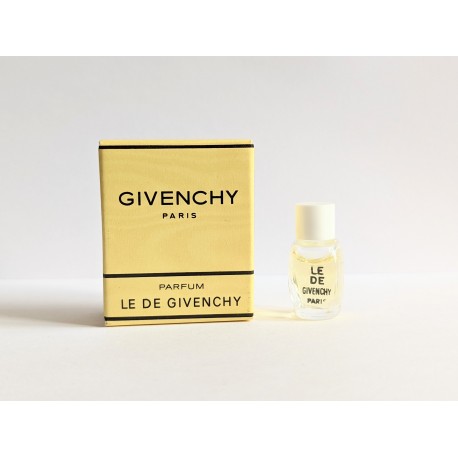 Miniature de parfum Le De Givenchy