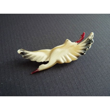 Broche vintage cigogne en corne peinte