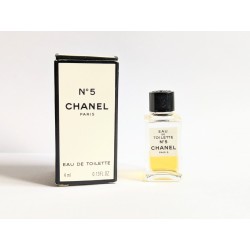Miniature de parfum N°5 de Chanel