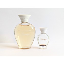 Lot de 2 miniatures de parfum Femme de Rochas