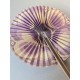 Ancien éventail en papier violet