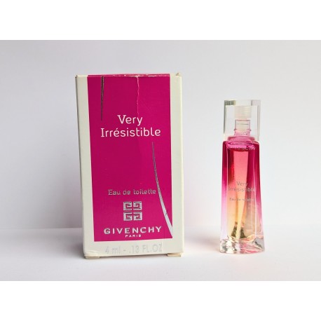 Miniature de parfum Very Irresistible de Givenchy